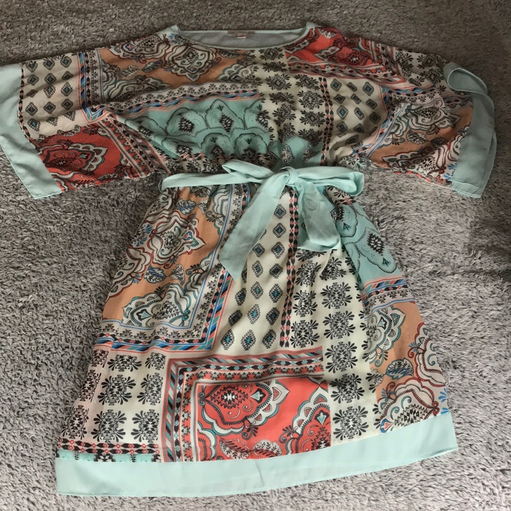 Light spring patterned-dress